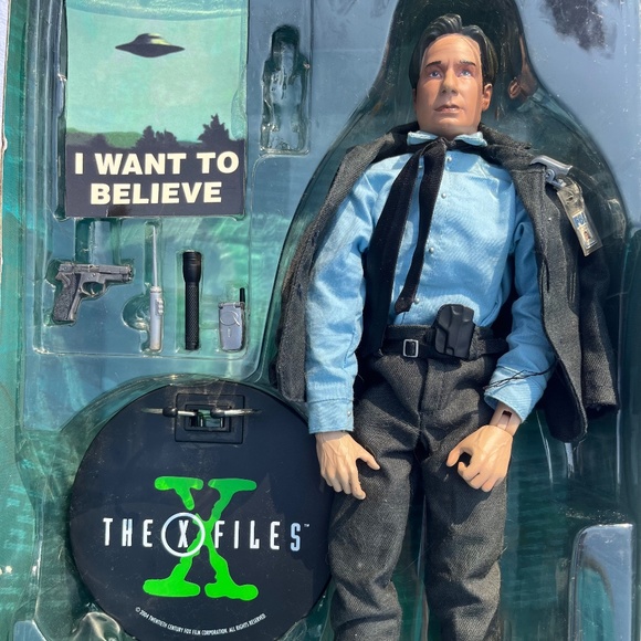 X Files Agent Mulder Sideshow Collectibles 12” Doll Original Box - Picture 1 of 11